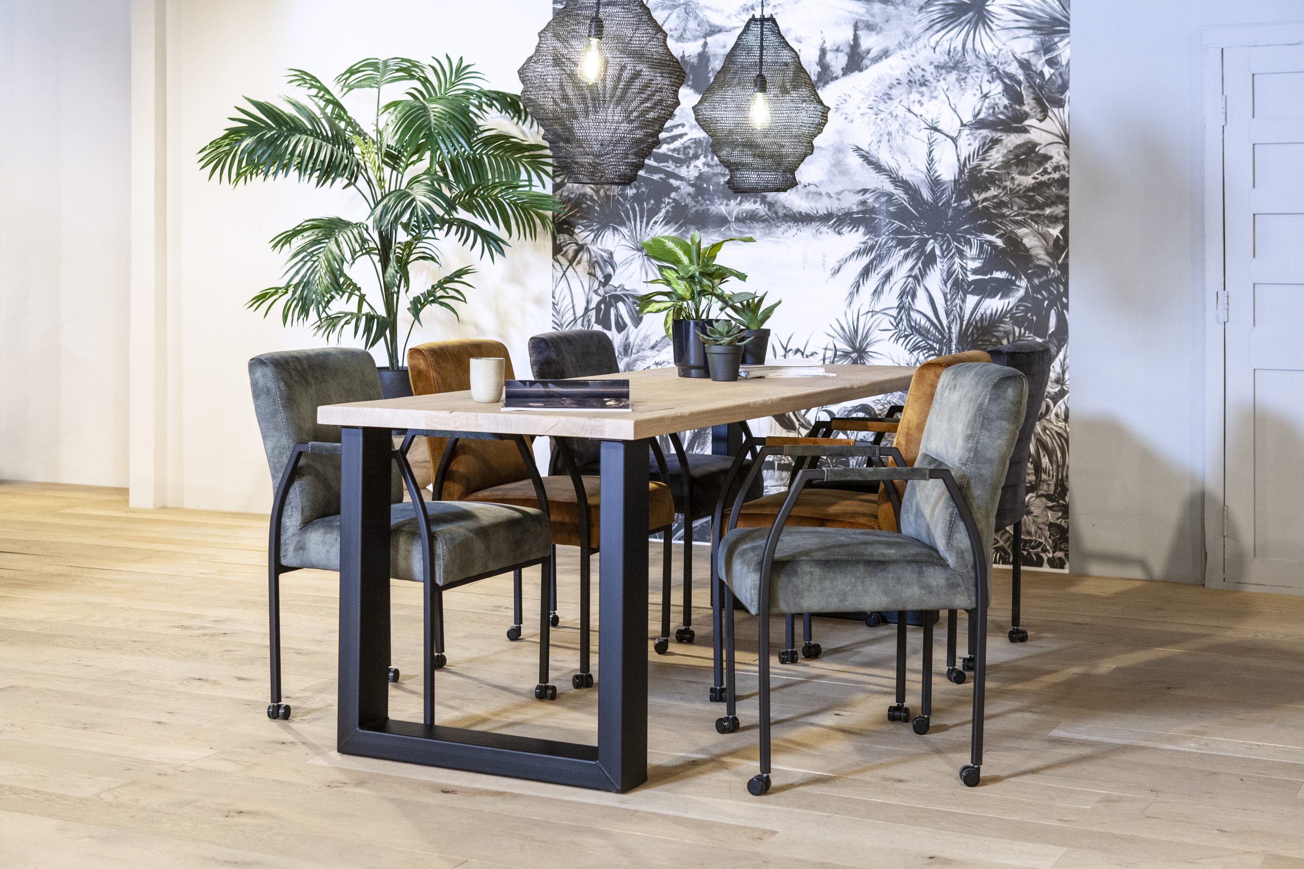 Vergadertafel Massief eiken/U-poot 240x100cm 3 | staging.kantoor360.nl Vergadertafel Massief eiken/U-poot 240x100cm - Afbeelding 3