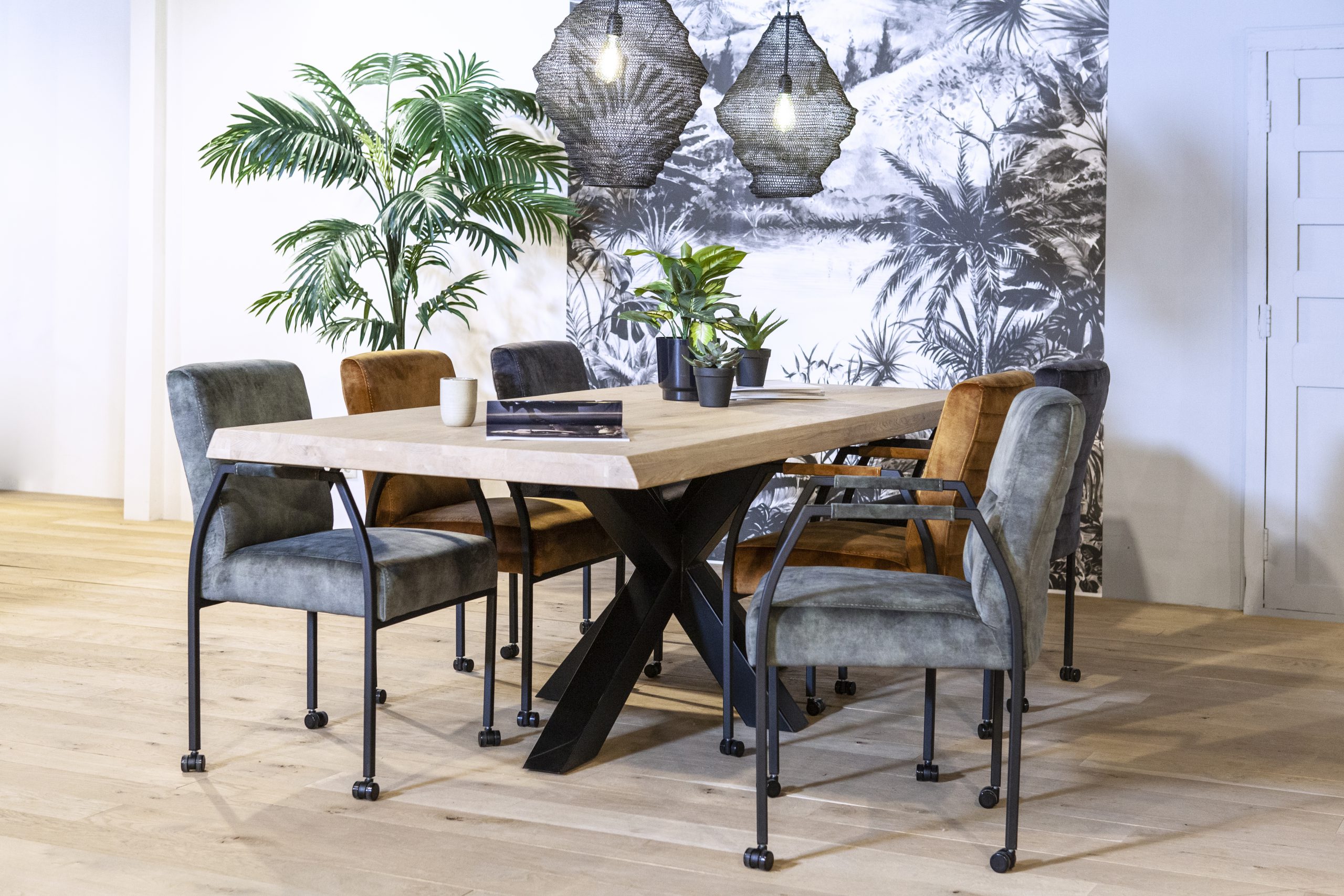 Vergadertafel Massief eiken/Spinpoot 200x100cm 2 | staging.kantoor360.nl Vergadertafel Massief eiken/Spinpoot 200x100cm - Afbeelding 2