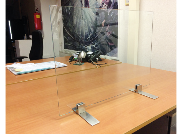 GLASSOLUTIONS BV SOCIAL DISTANCE schermen 1